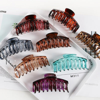 claw hair clips