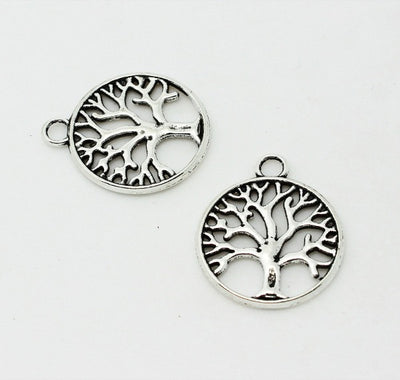 pine_tree_charm