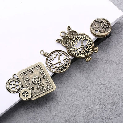 steampunk_gear_charm