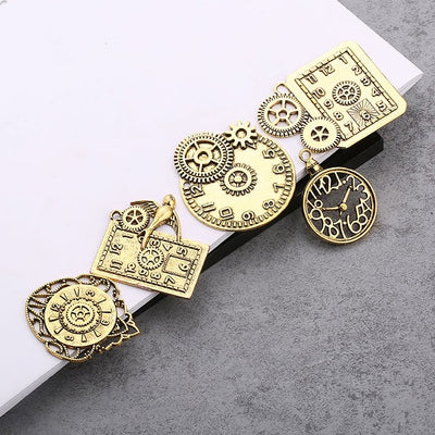 metal_cog_charm